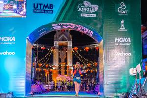 BIB: 190
                            <button type="button" onclick="openModal(21813546)" class="btn btn-primary btn-sm float-right btn-popup" data-toggle="modal" data-target=".modal-high-quality">
                        <i class="fas fa-shopping-cart"></i> Add to Cart
                    </button>
                                            <button type="button" onclick="isThisMe(21813546, true)" class="btn btn-success btn-sm float-right btn-popup btn-isme hidden" data-toggle="tooltip" data-placement="bottom" title="นี่คือรูปของคุณใช่ไหม คลิกที่นี่เพื่อเอาเข้าอัลบั้ม">
                        <i class="fas fa-plus"></i> Add to album
                    </button>
                    <button type="button" onclick="isThisMe(21813546, false)" class="btn btn-warning btn-sm float-right btn-popup btn-isnotme hidden">
                        <i class="fas fa-ban"></i> Remove from album
                    </button>